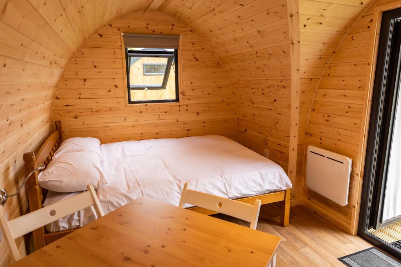 Camping Pods Hedley Wood Holiday Park Bridgerule Buitenkant foto