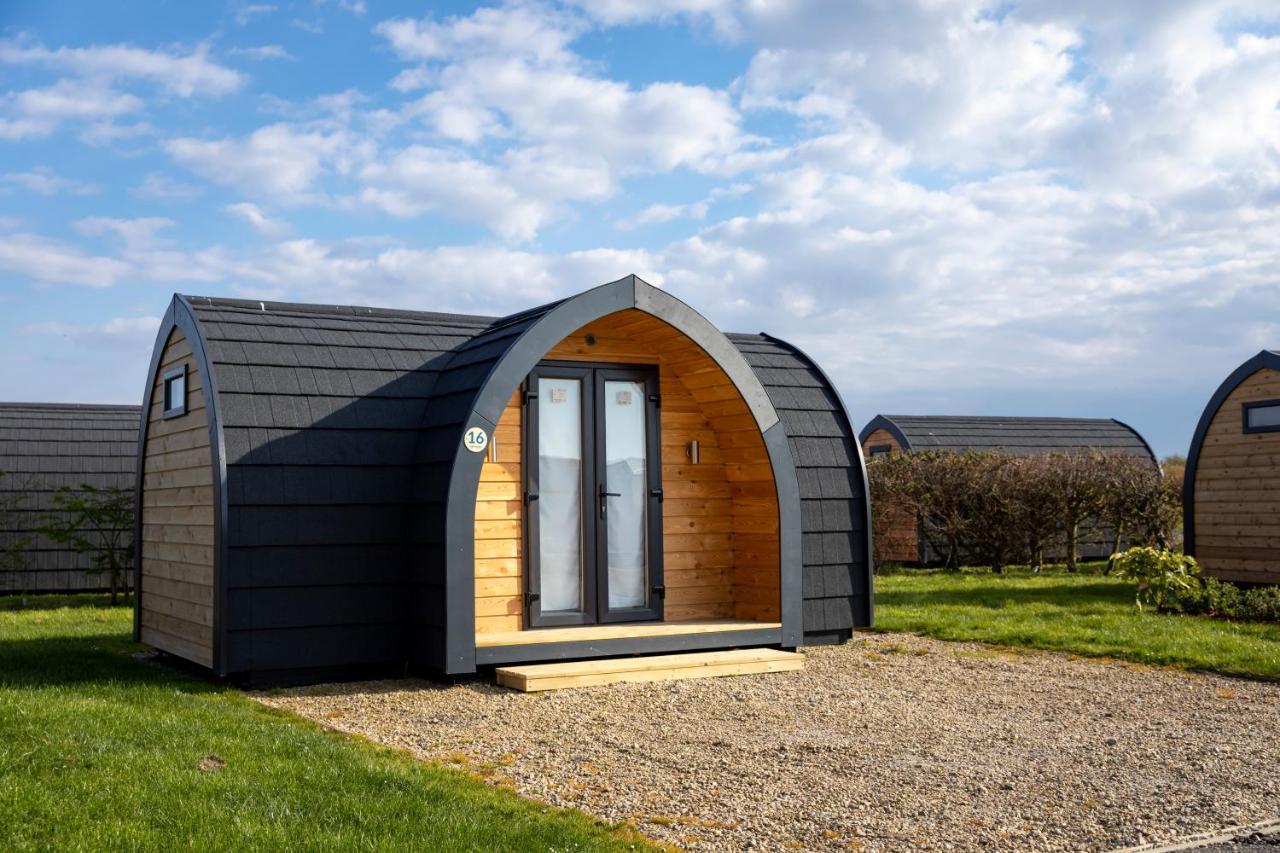 Camping Pods Hedley Wood Holiday Park Bridgerule Buitenkant foto